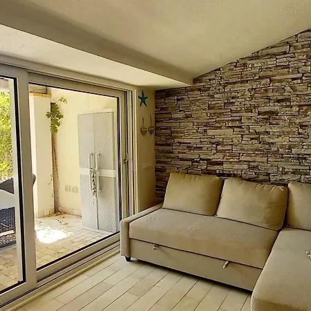 Ferienhaus Is Traias 77 *